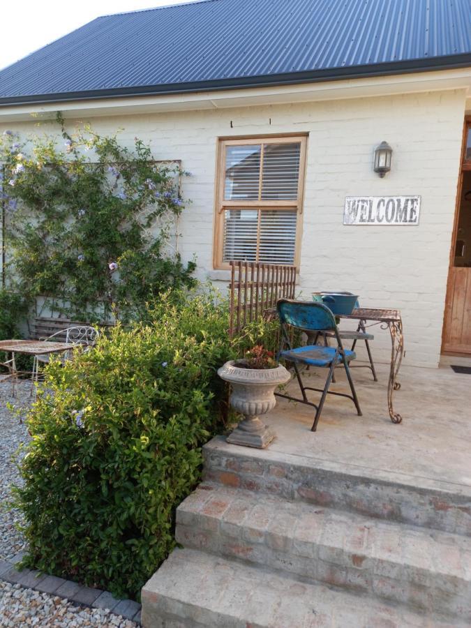Nerf-Af Rooms And Cottage At Onrus , Hermanus Bagian luar foto
